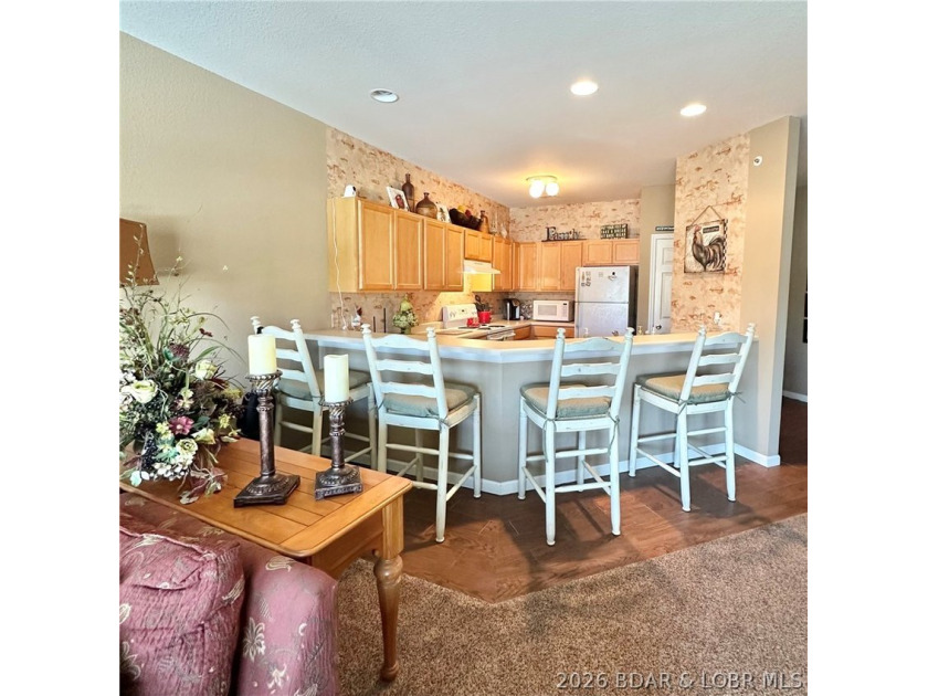 SHORT-TERM RENTALS ALLOWED! Whether you're looking for an - photo 8