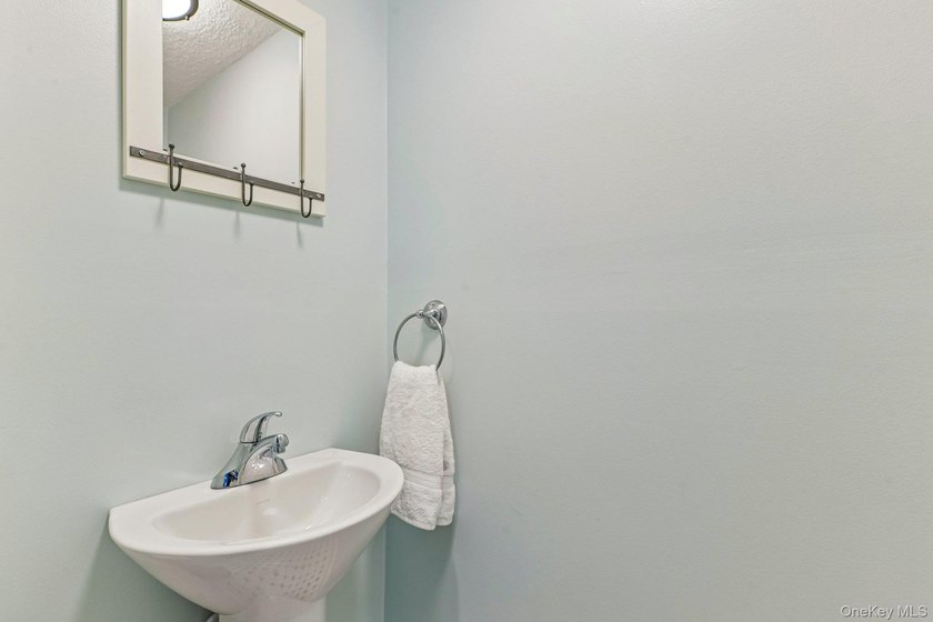 Nestled in the highly desirable Archer Woods Development, this - photo 25