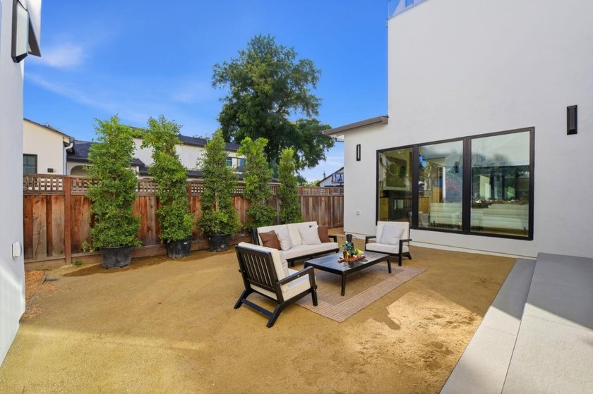 Stunning brand-new home just a short walk from Downtown Willow - photo 19