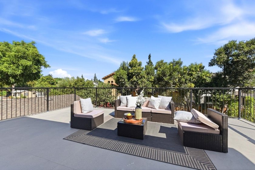Stunning brand-new home just a short walk from Downtown Willow - photo 32