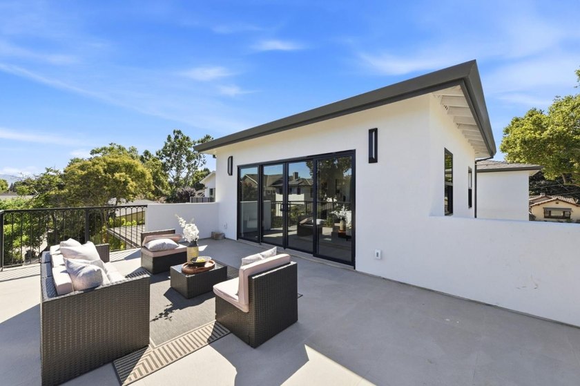Stunning brand-new home just a short walk from Downtown Willow - photo 33