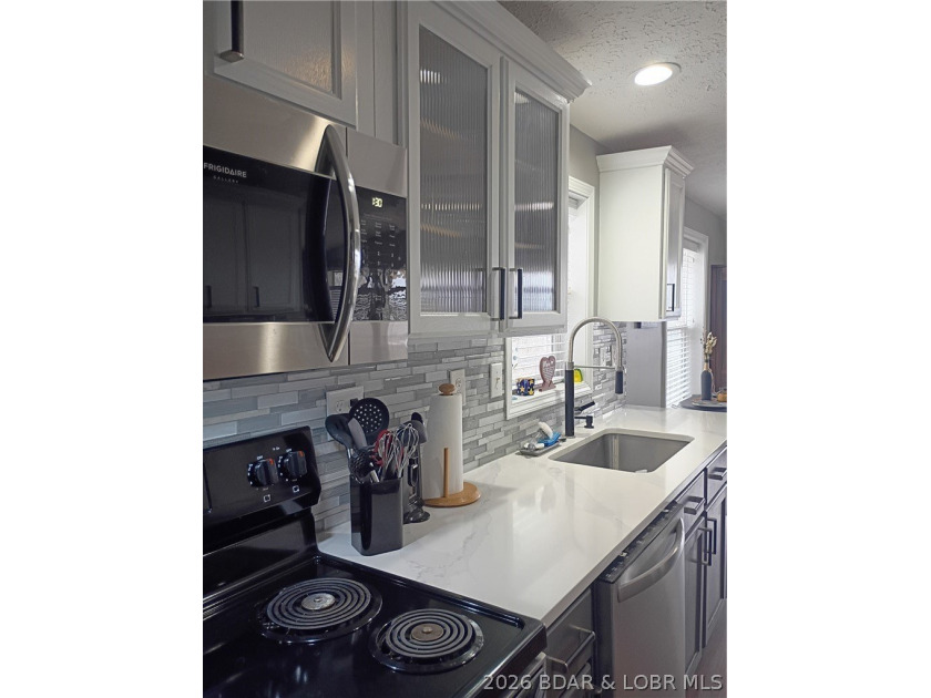 $20,000 Price Adjustment! 10.1 Acres close to town! Beautiful - photo 5