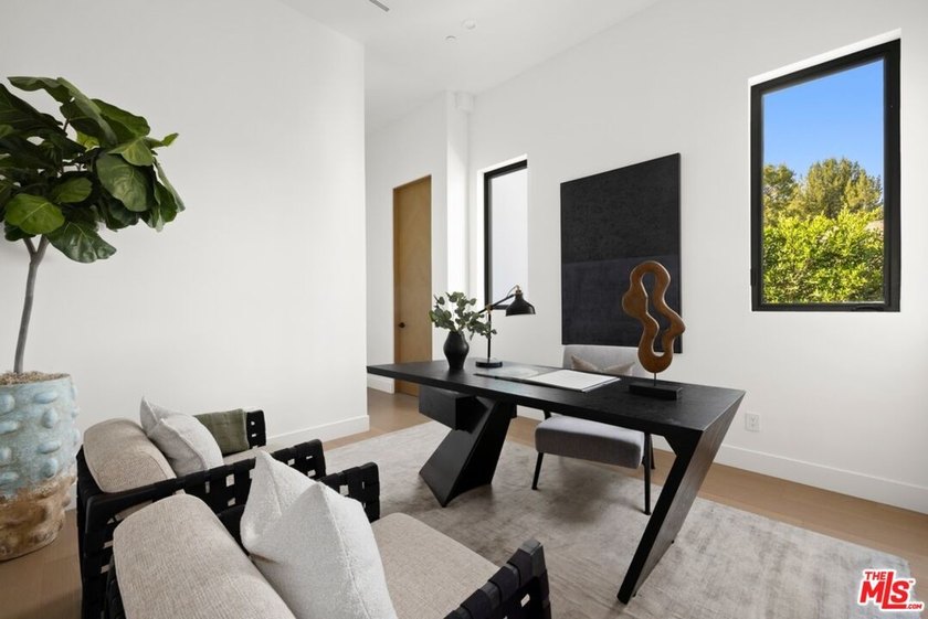 An extraordinary 2026 modern masterpiece in prime Tarzana, this - photo 17