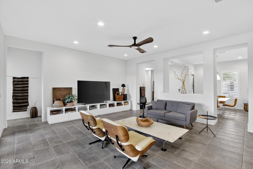 Rare privacy on an oversized homesite inside Encore, premier 55+ - photo 27