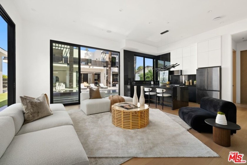 An extraordinary 2026 modern masterpiece in prime Tarzana, this - photo 36