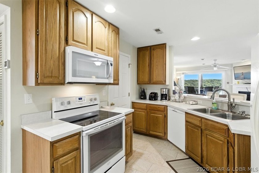 Price Reduced and the 40 Foot Boat Slip is Included! Waterfront - photo 6