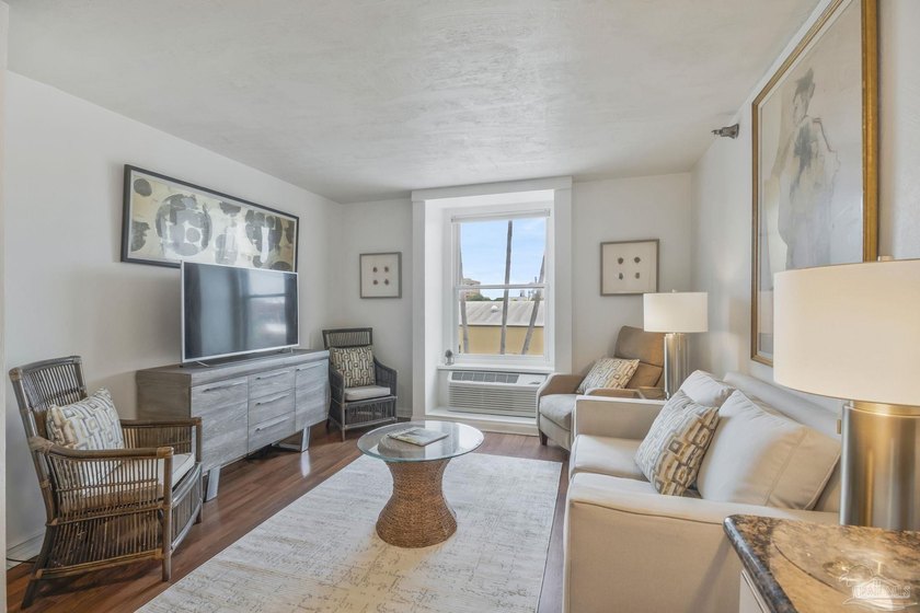 Don't miss your chance to own this adorable TURN KEY unit, all - photo 3