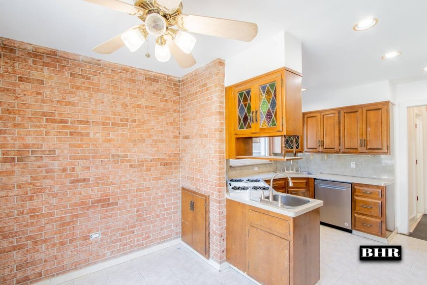 Manhattan Beach - Fully Detached Single-Family Home. Welcome to - photo 4