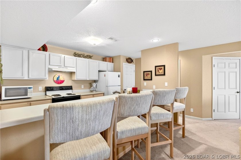 Condos like this one don't come up very often at the iconic - photo 9