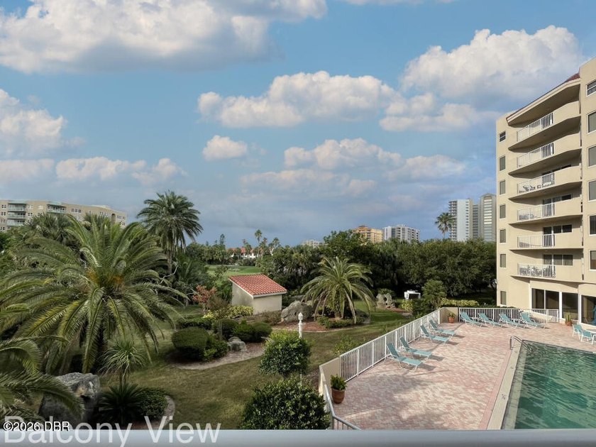 Experience coastal living in this golf &amp; beach community. The - photo 30