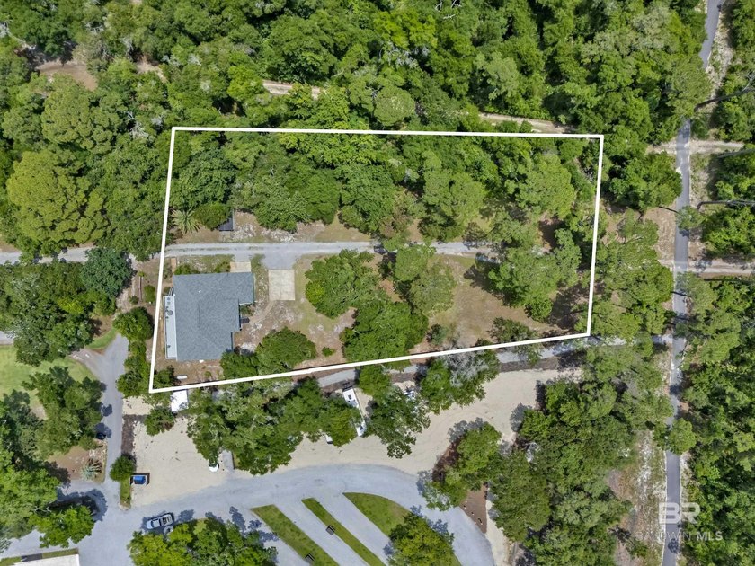 Experience the best of Coastal Alabama living in desirable Fort - photo 46