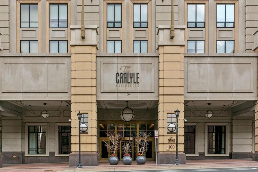 Beautiful 17th floor 2BR, 2BA Emerson floor plan available for - photo 47