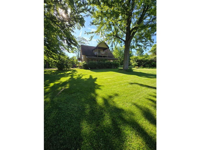 SELLER MOTIVATED!!! In the Heart of the Finger Lakes with - photo 2