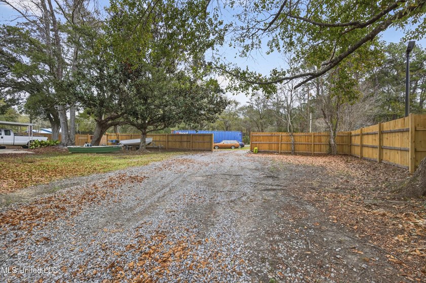Highway 613 Road Frontage | Priced to Sell | Residential &amp; - photo 13
