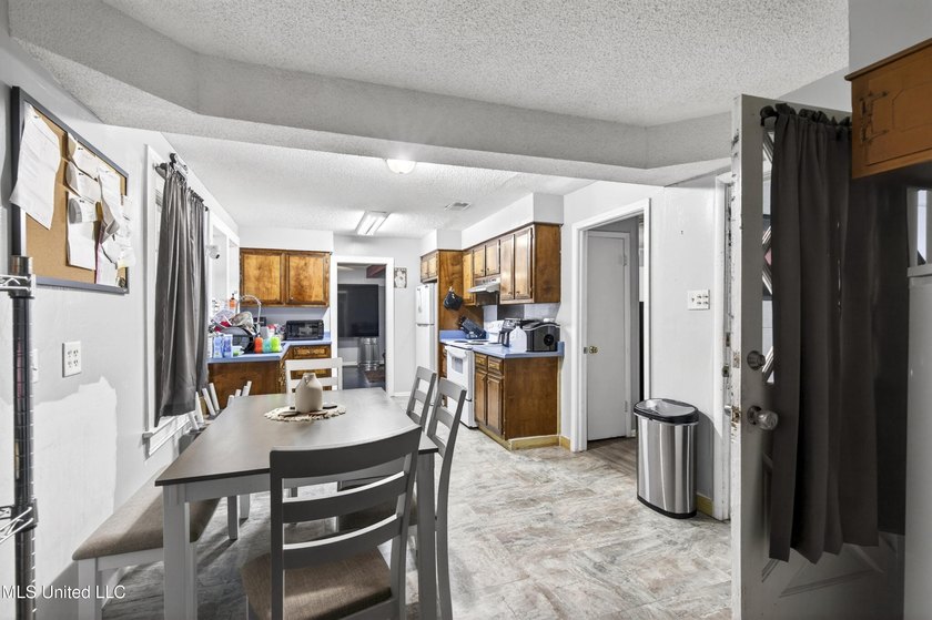 Highway 613 Road Frontage | Priced to Sell | Residential &amp; - photo 20