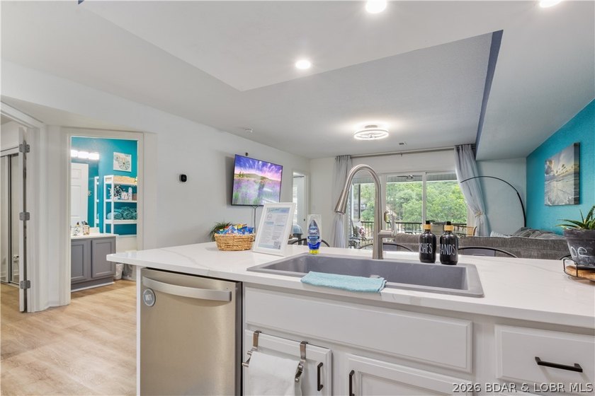 Completely renovated and move-in ready, this beautiful 2 bed, 2 - photo 3