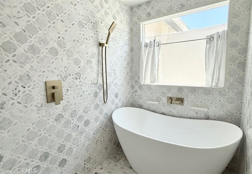 2209 Grovemont - photo 12
