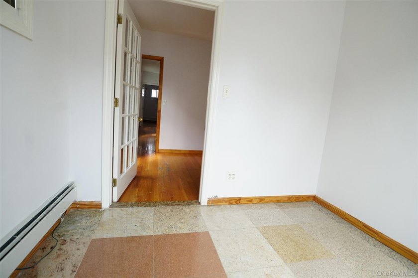 Two-family house located in Flushing, well-maintained, features - photo 9
