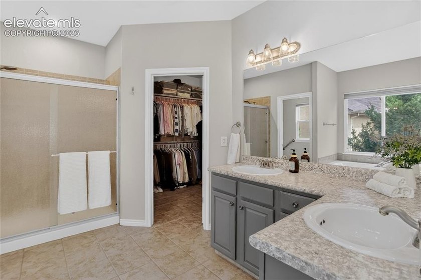 This mature 0.28-acre Pine Creek property offers a thoughtfully - photo 11