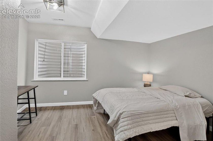 This mature 0.28-acre Pine Creek property offers a thoughtfully - photo 20