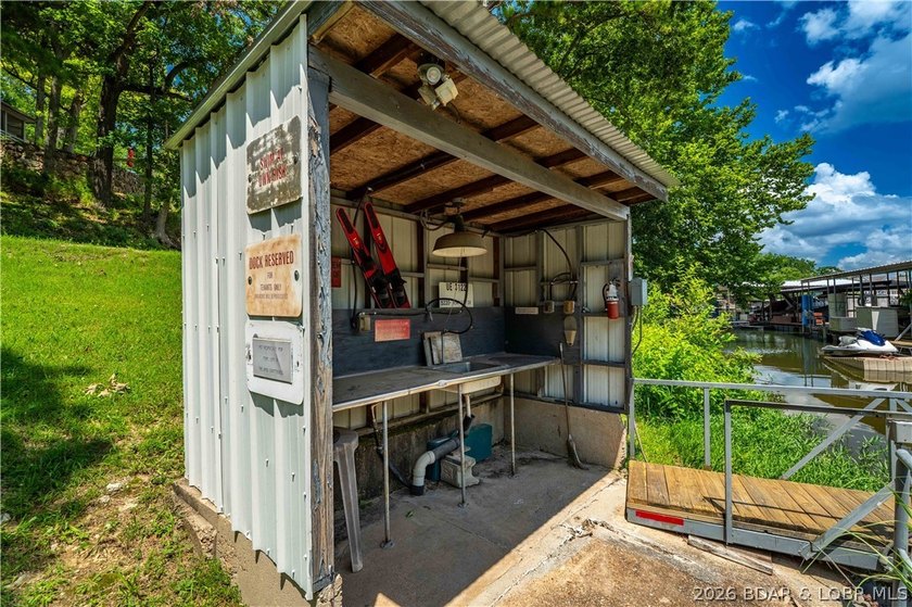 Perfectly located in the heart of Osage Beach, this beautifully - photo 39