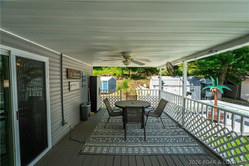 Perfectly located in the heart of Osage Beach, this beautifully - photo 48