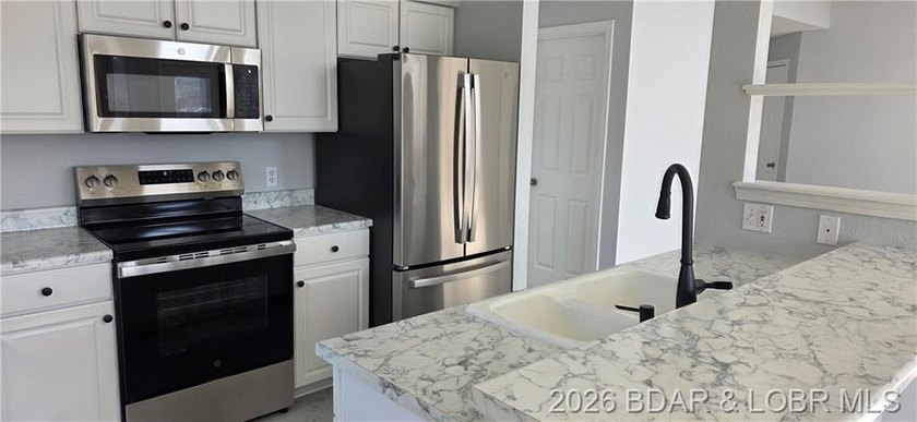 If You are looking for a move in READY unit, then this one is - photo 3