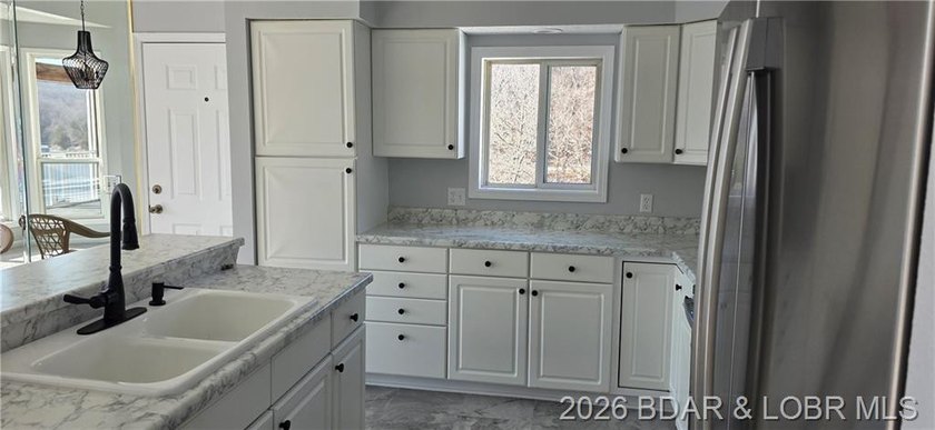 If You are looking for a move in READY unit, then this one is - photo 4