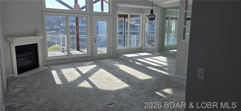 If You are looking for a move in READY unit, then this one is - photo 9