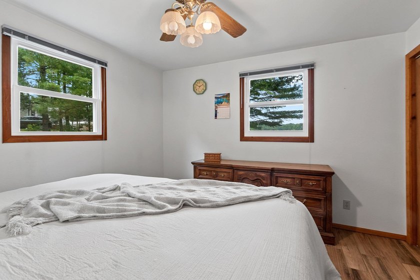 Welcome to your waterfront escape on scenic Lee Lake! Enjoy 238 - photo 25