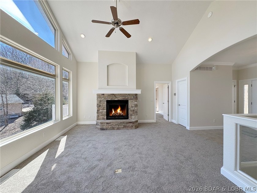 Lakefront living in a peaceful cove at the 26mm! Breathtaking - photo 10