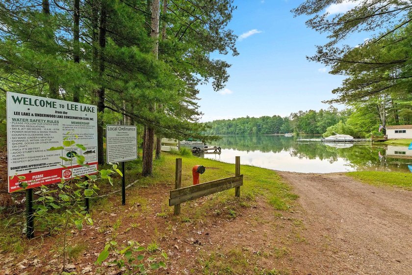 Welcome to your waterfront escape on scenic Lee Lake! Enjoy 238 - photo 42