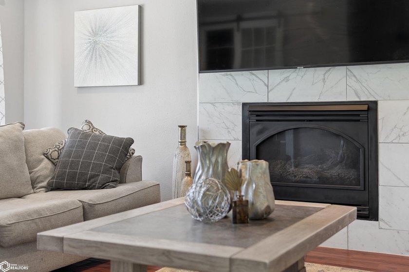 Enjoy the best of country-style living with the convenience of - photo 23
