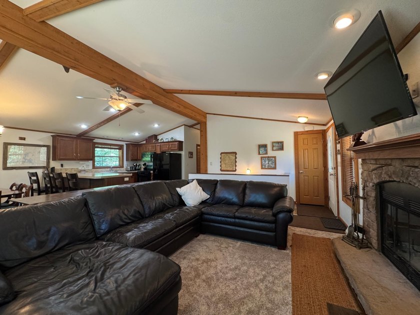 Tomahawk Riverfront Home- the perfect Northwoods retreat where - photo 21
