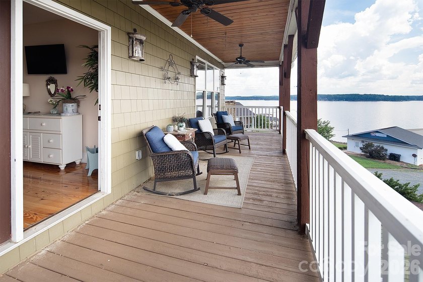 Luxury Lakefront Retreat with Strong Short-Term Rental - photo 17