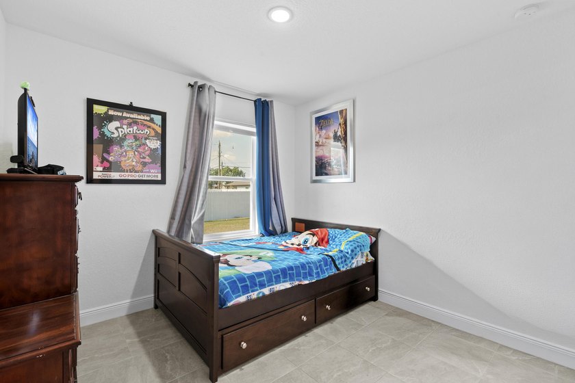 Stunning 2024-built Palmera model featuring a highly - photo 27
