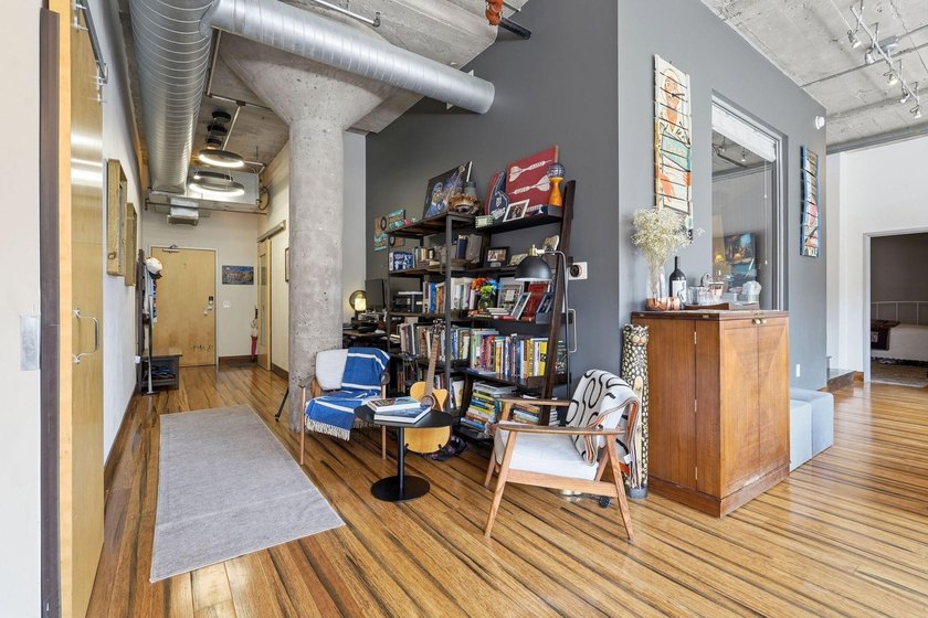 This is exactly what North Loop loft living should feel like - photo 28