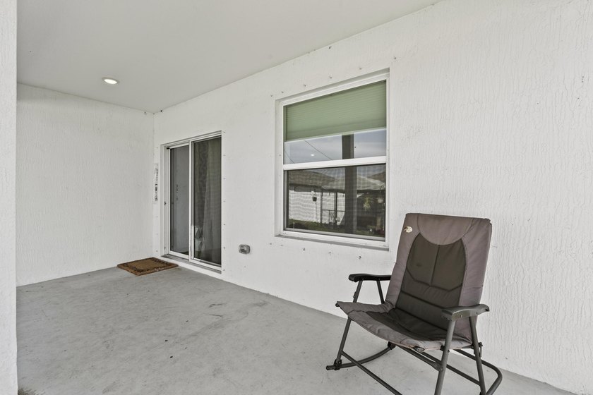 Stunning 2024-built Palmera model featuring a highly - photo 39