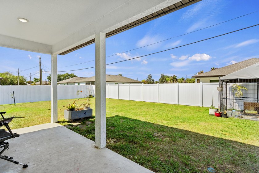 Stunning 2024-built Palmera model featuring a highly - photo 41
