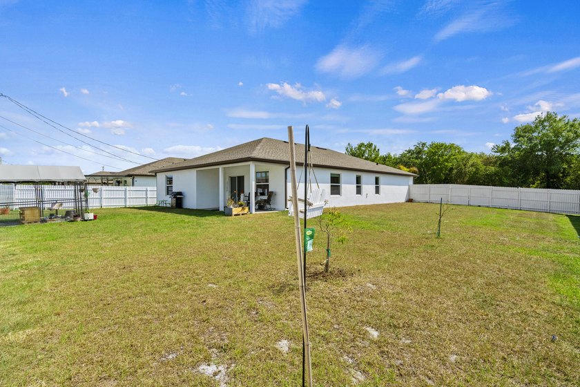 Stunning 2024-built Palmera model featuring a highly - photo 44