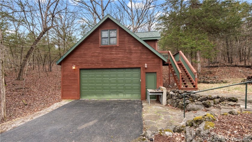 Welcome to this enchanting rustic retreat nestled within the - photo 6