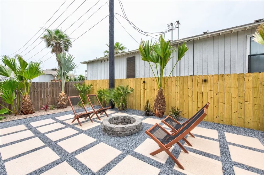 This income producing, Port Aransas home is a bright, airy - photo 32