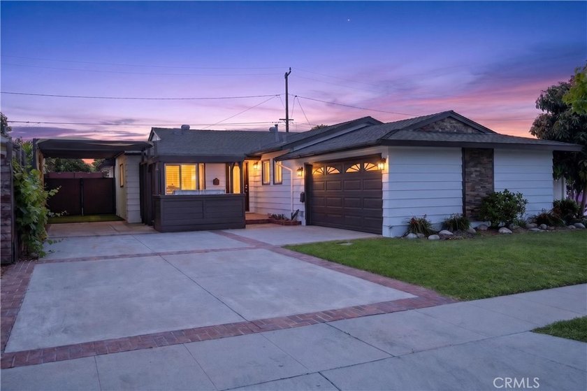 Presented by Reese Purinton, Global Luxury Realtor Just - photo 3