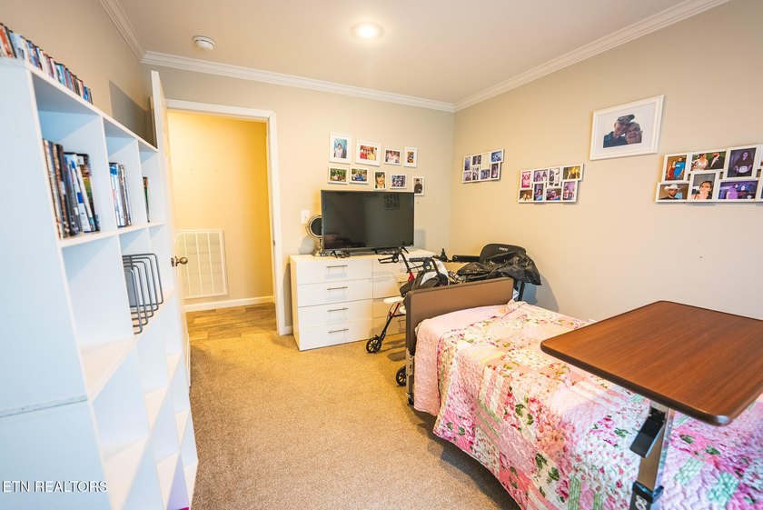 Unrestricted Country Living Meets Modern Comfort: Your 1-Acre - photo 11