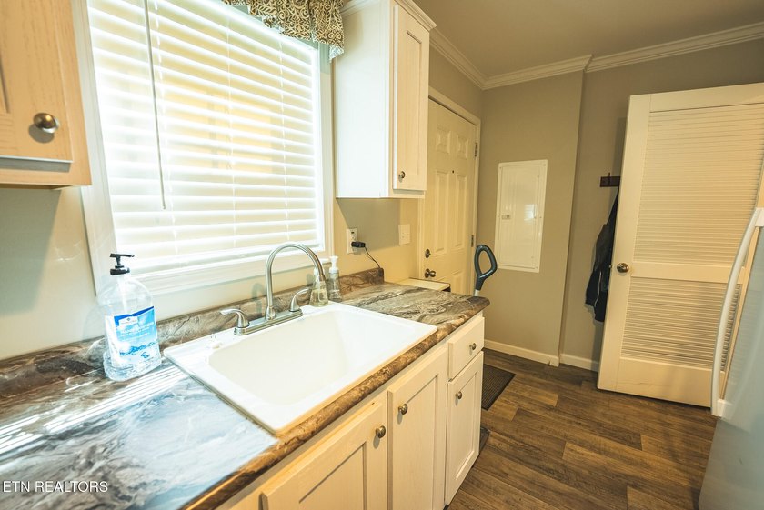 Unrestricted Country Living Meets Modern Comfort: Your 1-Acre - photo 14