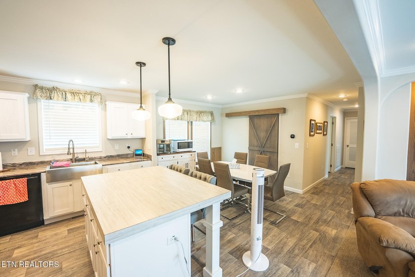 Unrestricted Country Living Meets Modern Comfort: Your 1-Acre - photo 22