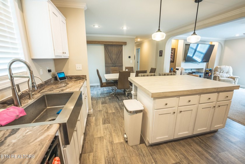 Unrestricted Country Living Meets Modern Comfort: Your 1-Acre - photo 29