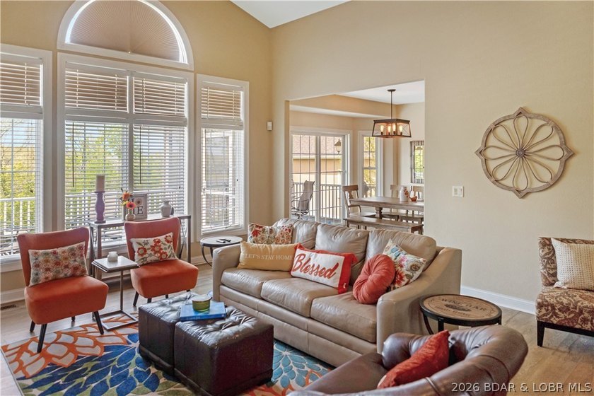 Welcome to luxury living at its finest in the coveted Heritage - photo 9