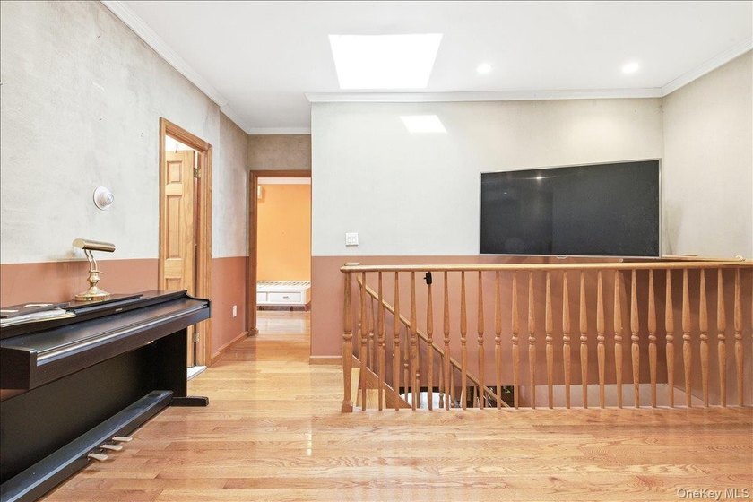 Brick Semi-Detached Legal 2-Family in Prime Forest Hills - photo 8