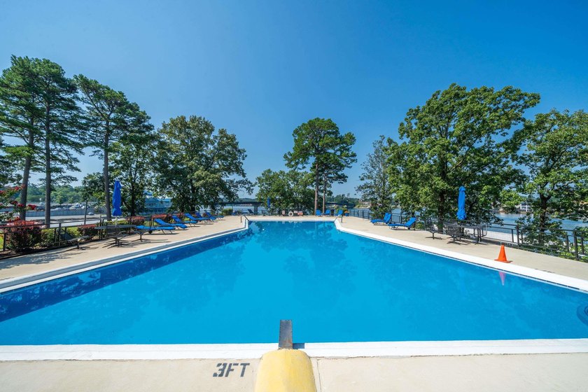 THE BEST DEAL IN BEACON MANOR! Welcome to your perfect lake - photo 35
